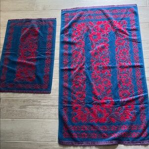 Springmade vintage bath & hand towels blue and red floral print 100%cotton